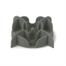 Zolux Slowfeeder / Inzet Stuk Voor Voerbak Silicone Grijs 17,5X17,5X4,5 Cm